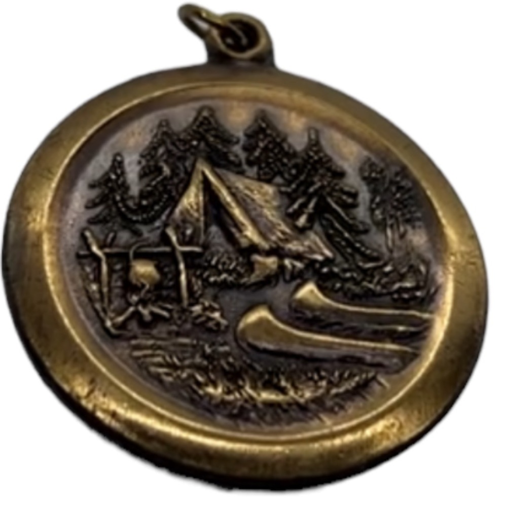 CABIN CANOE CAMPING ROUND PENDANT CHARM